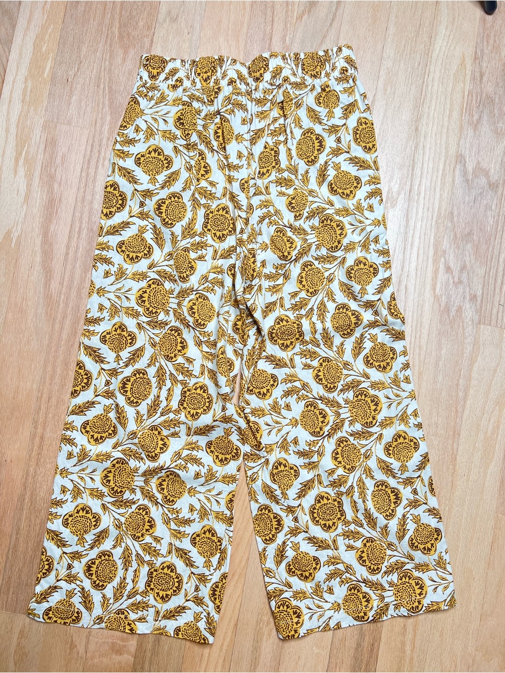 Nicole Miller Cream and Mustard Floral Wide-Leg Drawstring Pants